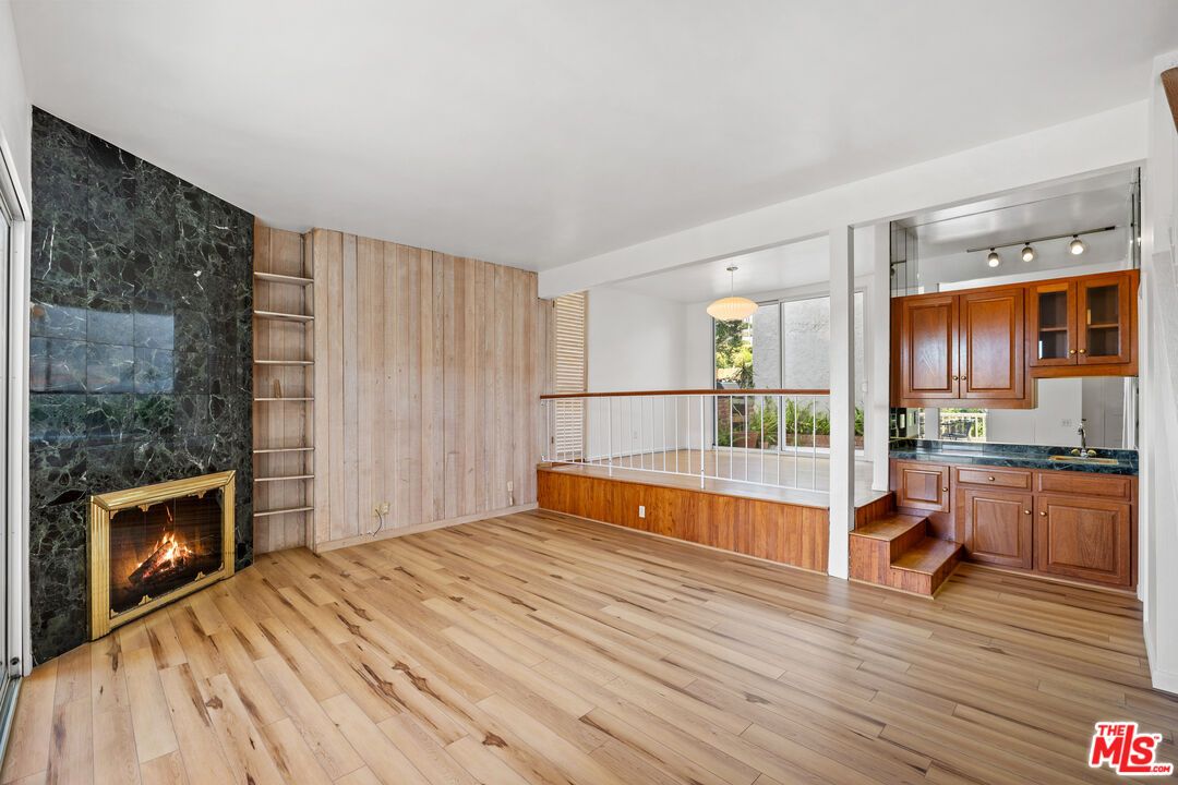 Fireplace, Interior, Pendant Lights, Wood Texture Flooring