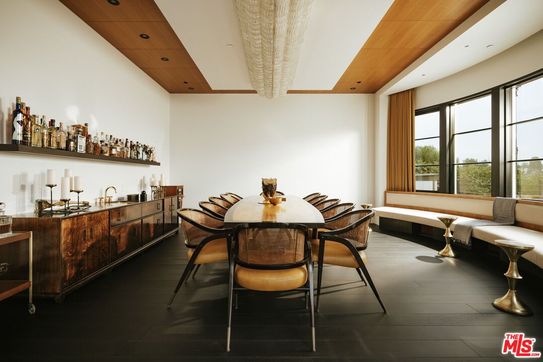 Dining room, Interior, Recessed Lighting, Wooden Beams