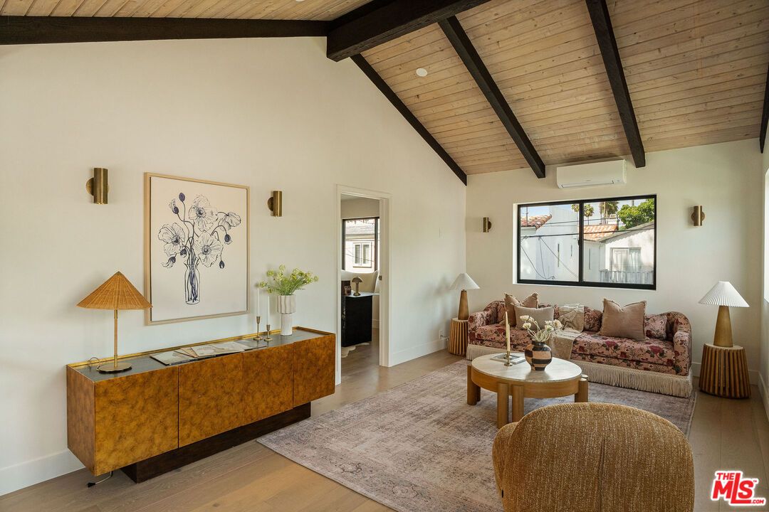 Interior, Living room, Wooden Beams, Wooden Ceilings, Wood Texture Flooring