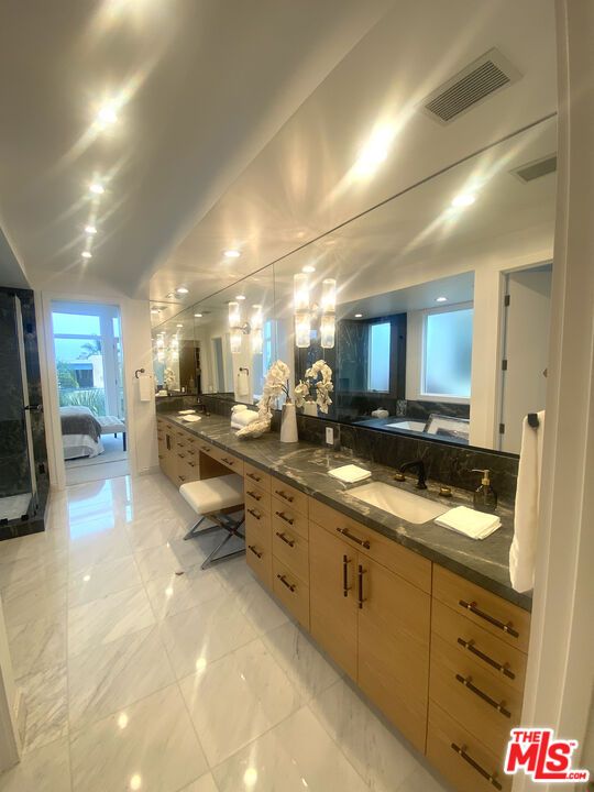 Bathroom, Dual Sink Vanities, Interior, Marble, Recessed Lighting