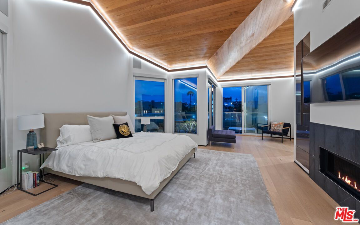 Bedroom, Fireplace, Interior, Wooden Ceilings, Wood Texture Flooring