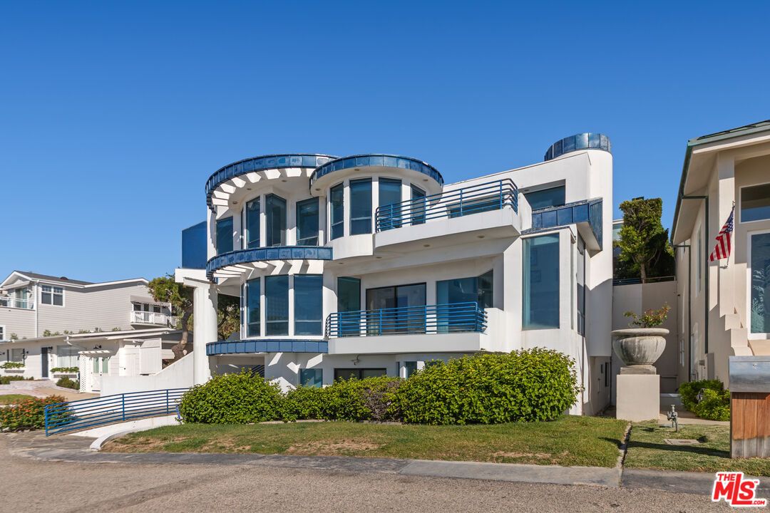 DE Listing image placeholder