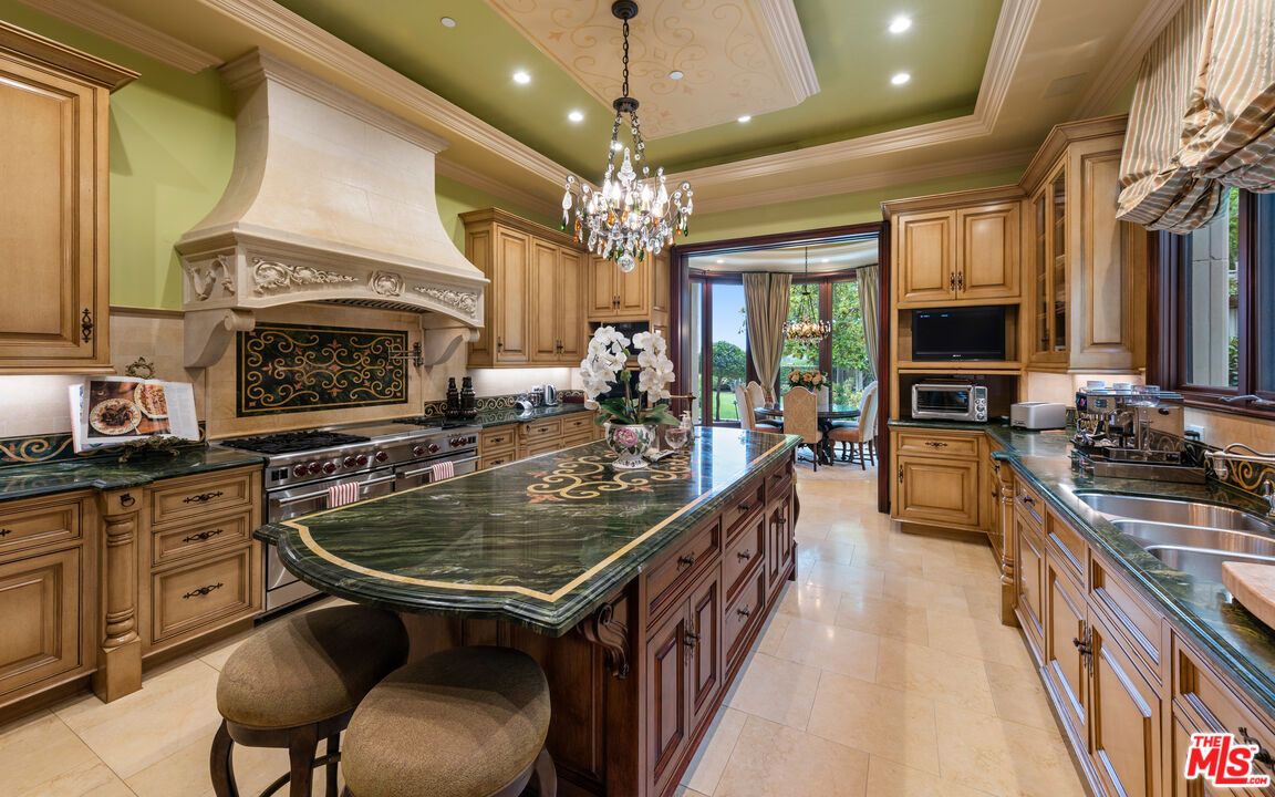 Chandelier, Interior, Kitchen, Pendant Lights, Recessed Lighting, Stainless Steel Appliances