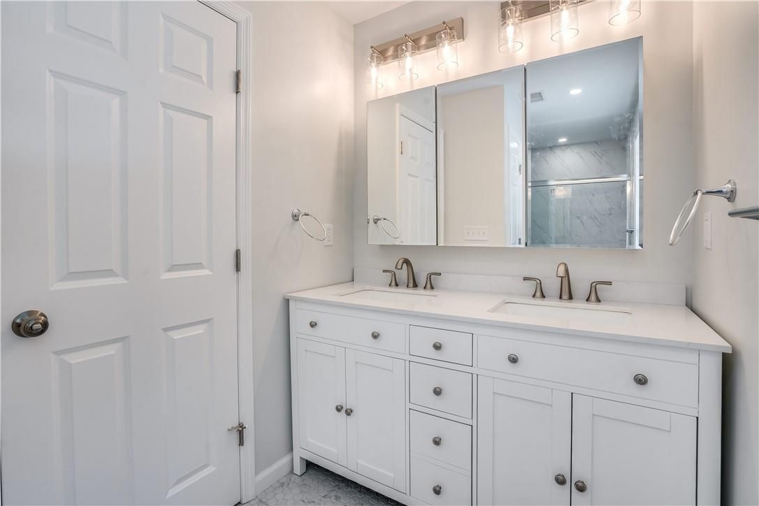 Bathroom, Dual Sink Vanities, Interior, Marble Walls, Recessed Lighting