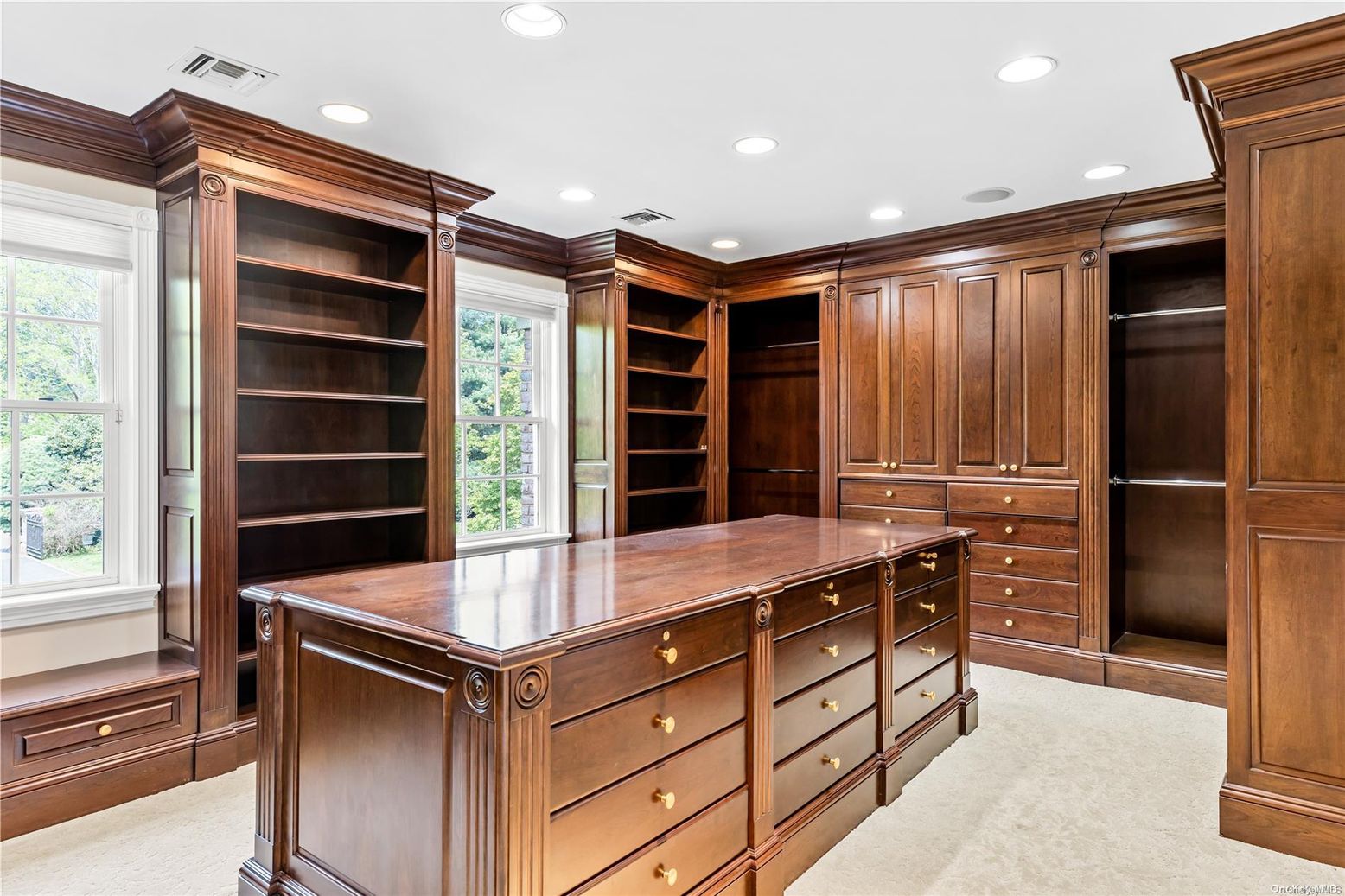 Interior, Recessed Lighting, Walk-in Closets