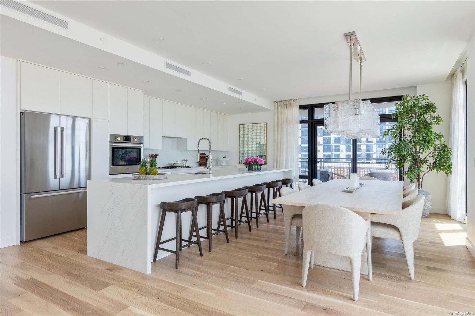 Dining room, Interior, Kitchen, Pendant Lights, Recessed Lighting, Stainless Steel Appliances, Wood Texture Flooring