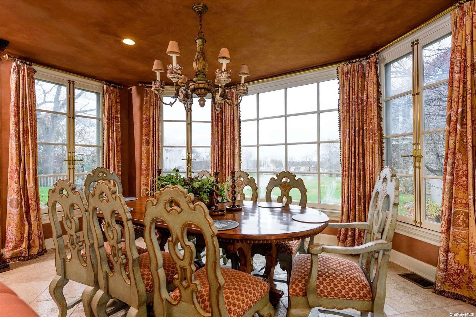 Chandelier, Dining room, Interior, Recessed Lighting