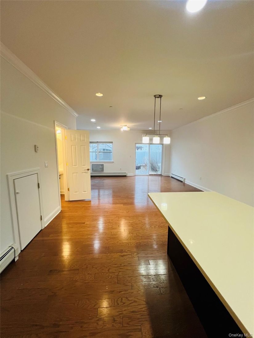 Empty room, Interior, Pendant Lights, Recessed Lighting, Wood Texture Flooring