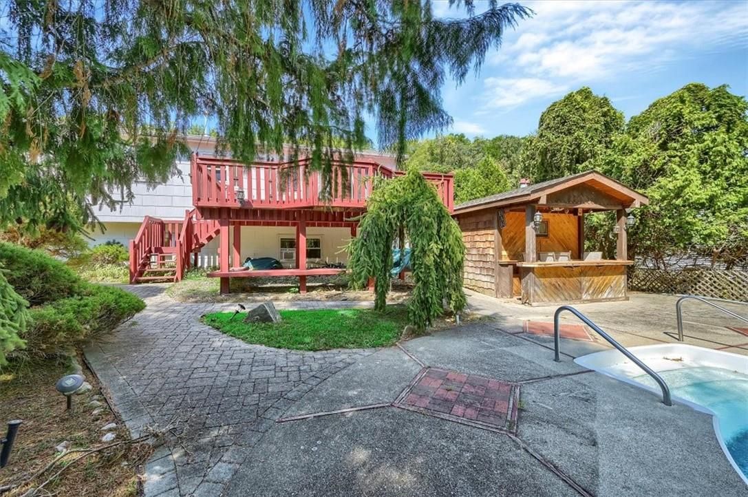 Exterior, Hot Tub, Pool