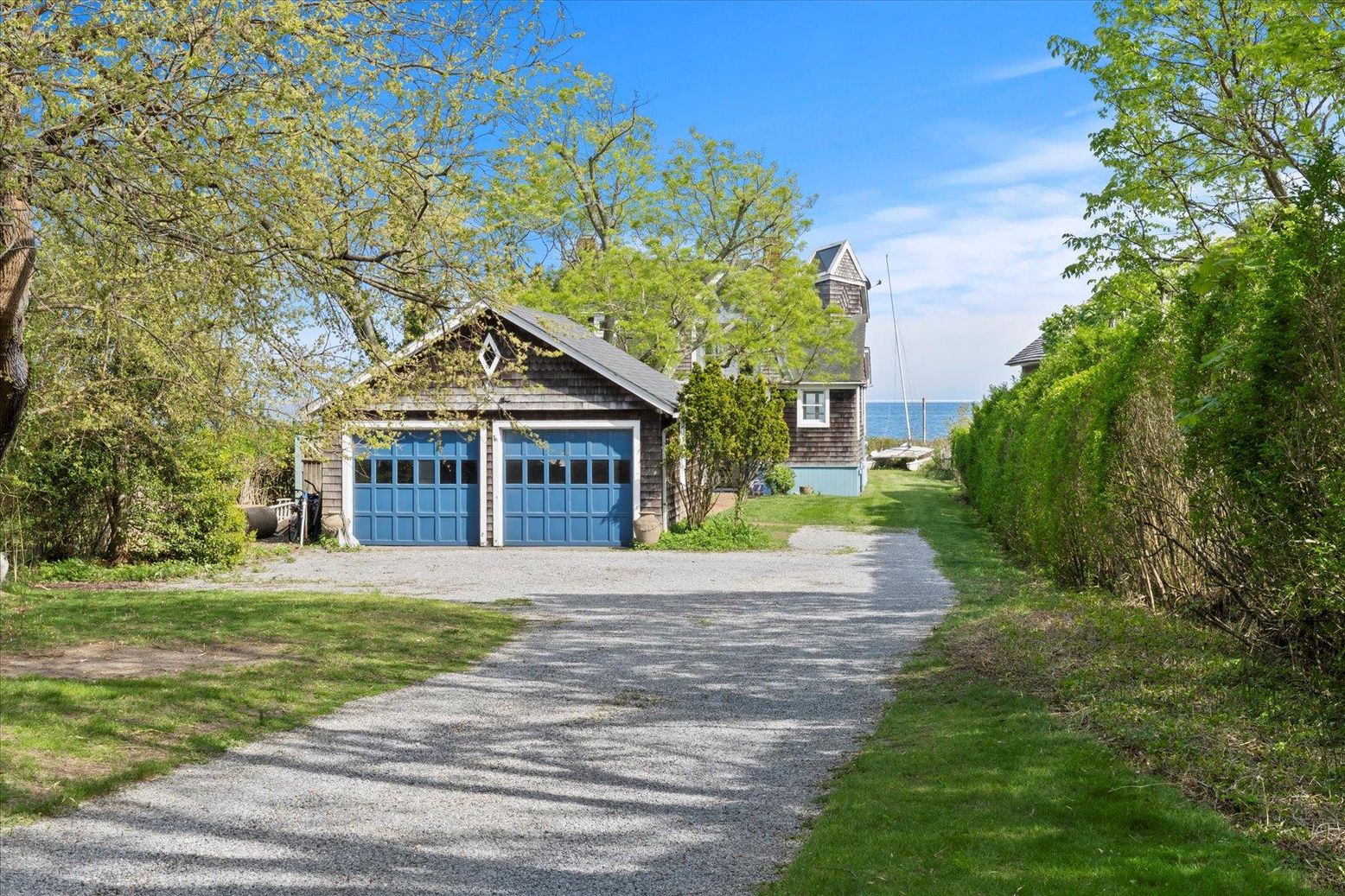 Backyard, Detached Garage, Exterior