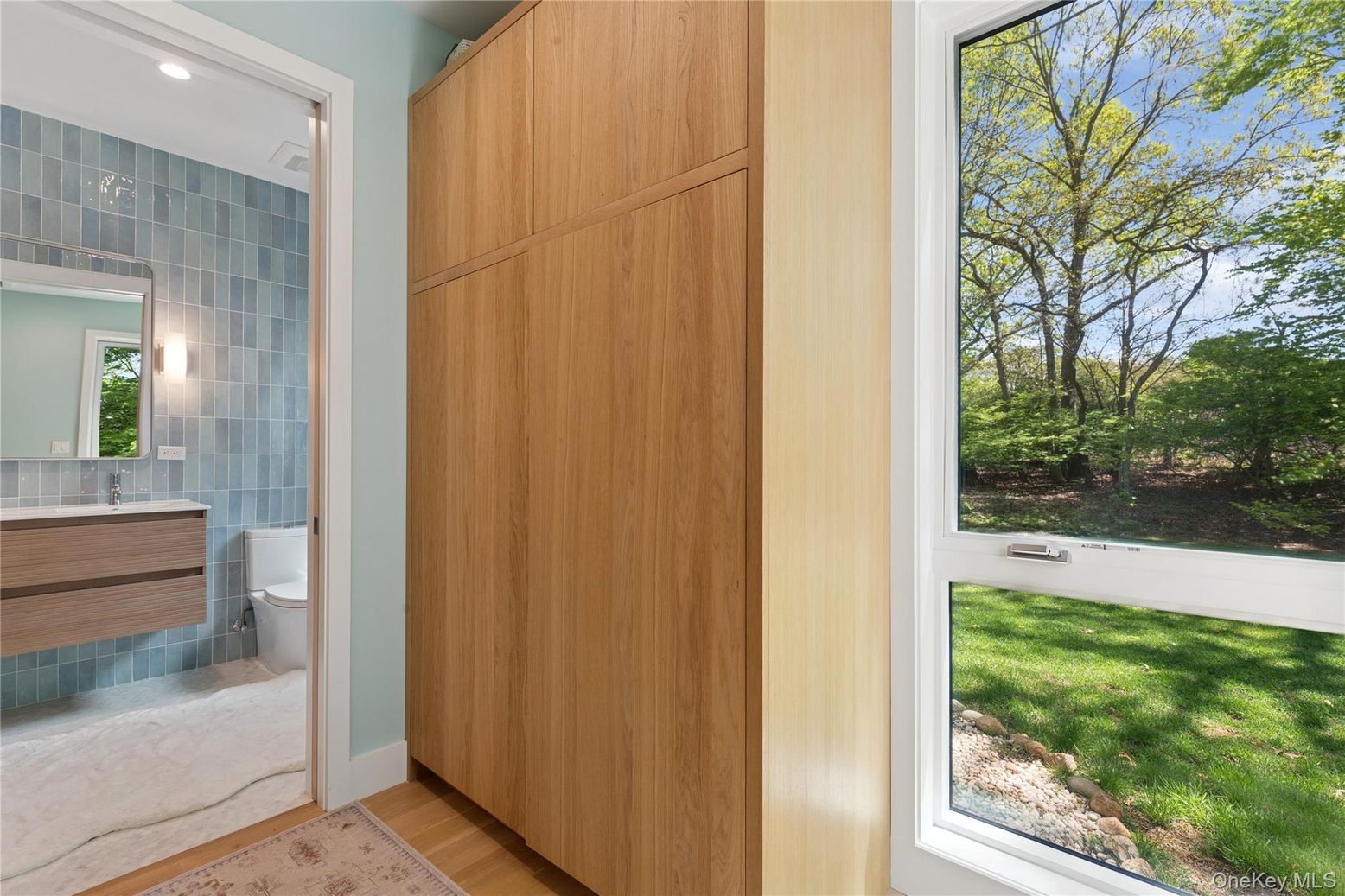 Bathroom, Interior, Recessed Lighting, Wood Texture Flooring