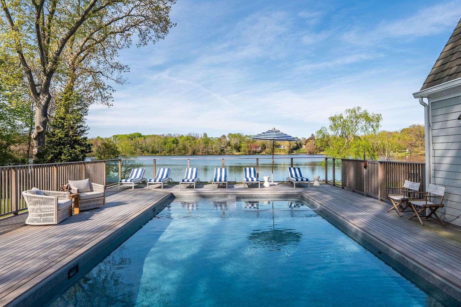 Exterior, Pool, Water