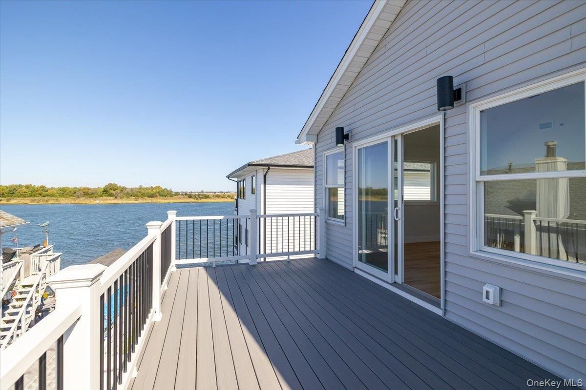 Exterior, Water