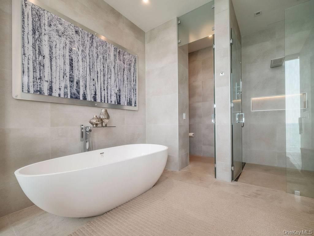Bathroom, Free Standing Baths, Glass Shower, Interior, Recessed Lighting