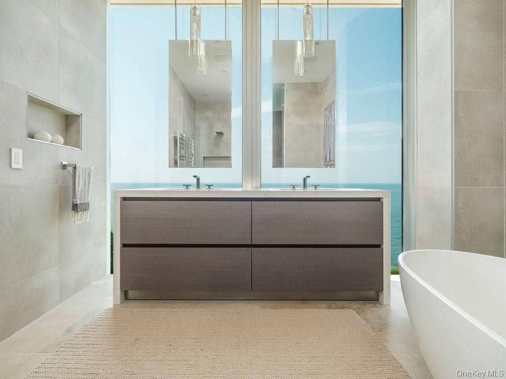 Bathroom, Dual Sink Vanities, Free Standing Baths, Interior, Pendant Lights