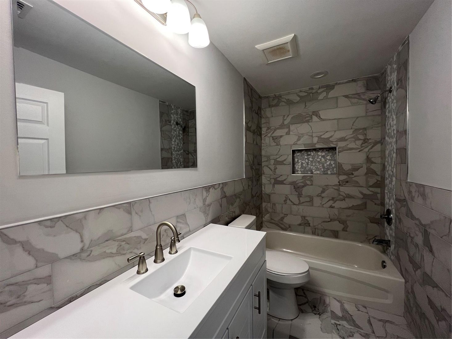Bathroom, Interior, Marble, Marble Walls