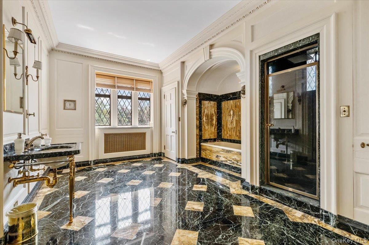 Interior, Marble