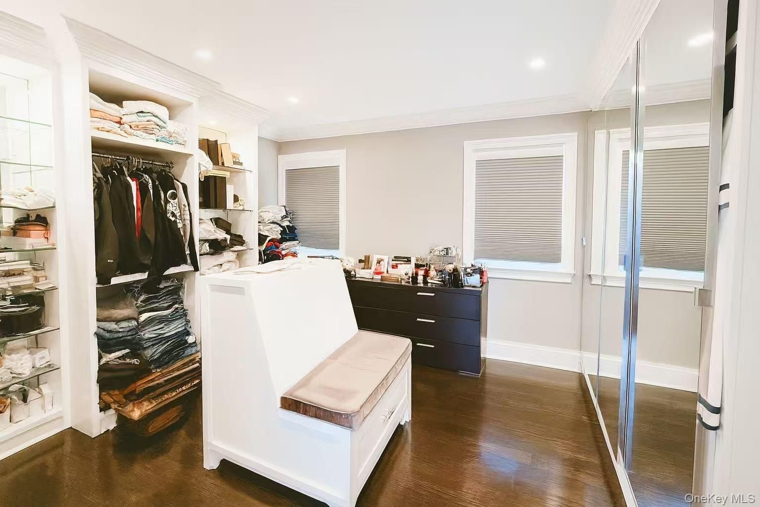 Interior, Recessed Lighting, Walk-in Closets, Wood Texture Flooring