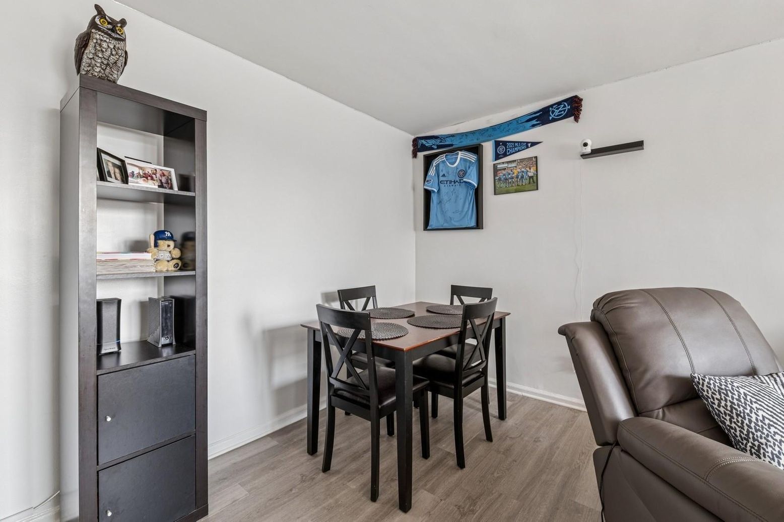 Dining room, Interior, Wood Texture Flooring