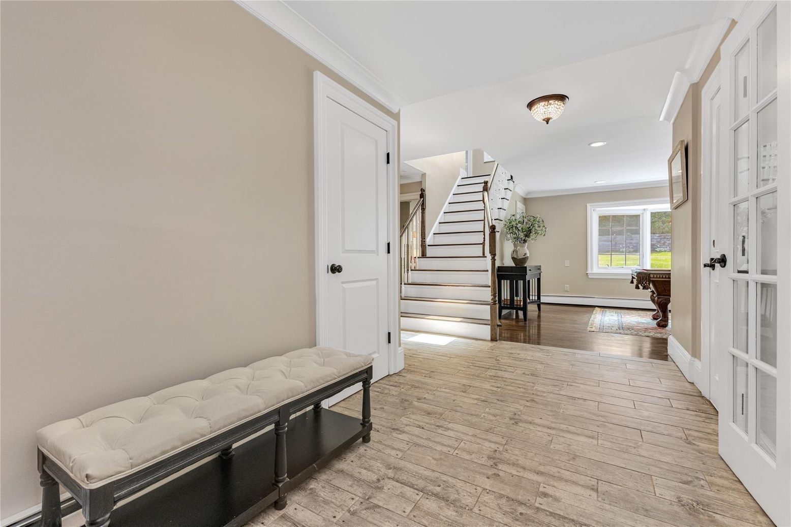Interior, Recessed Lighting, Wood Texture Flooring