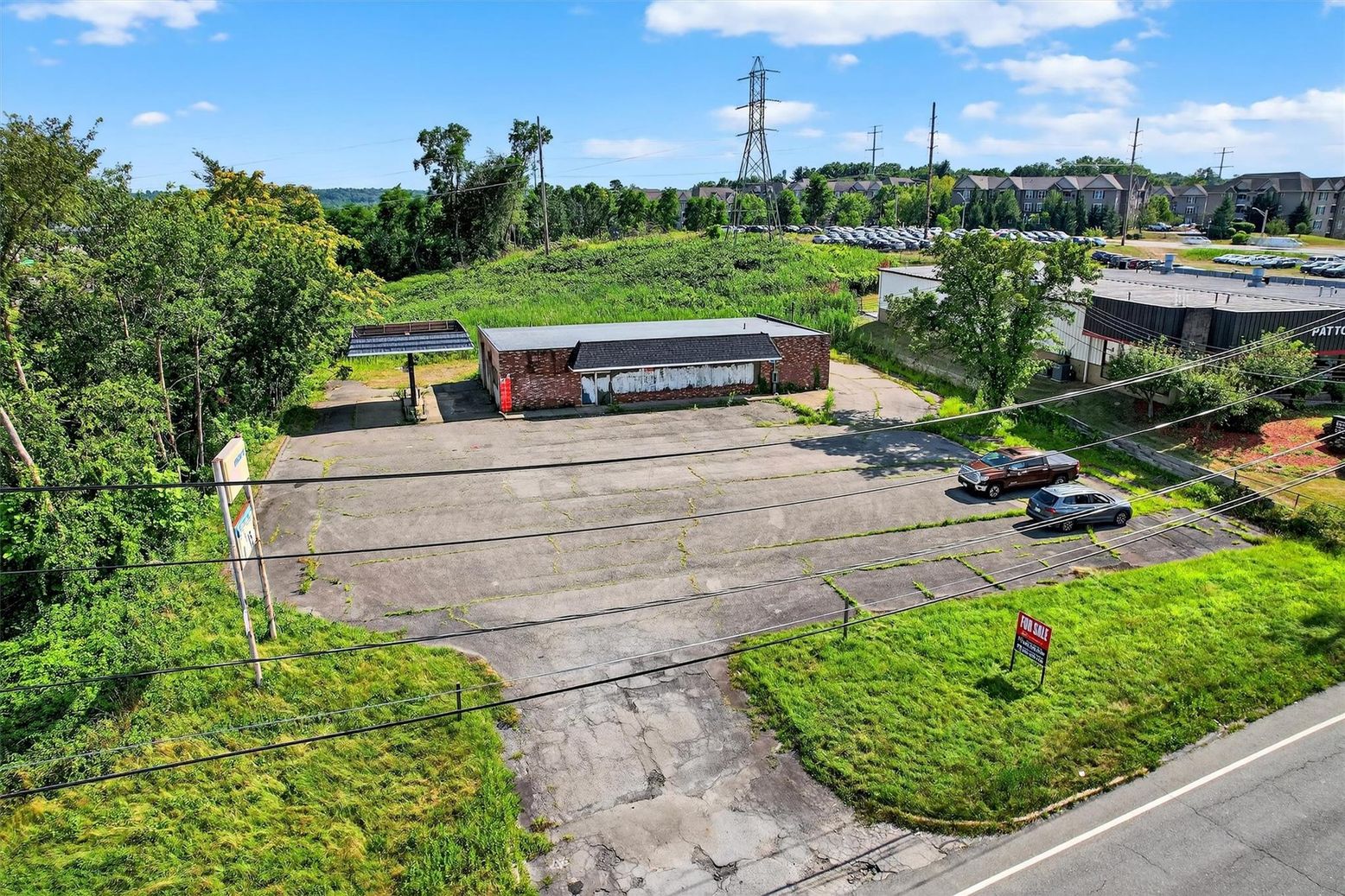 Exterior, Drone