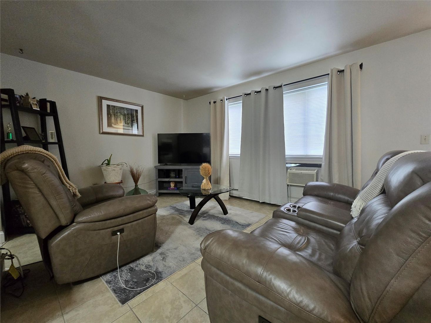 Interior, Living room
