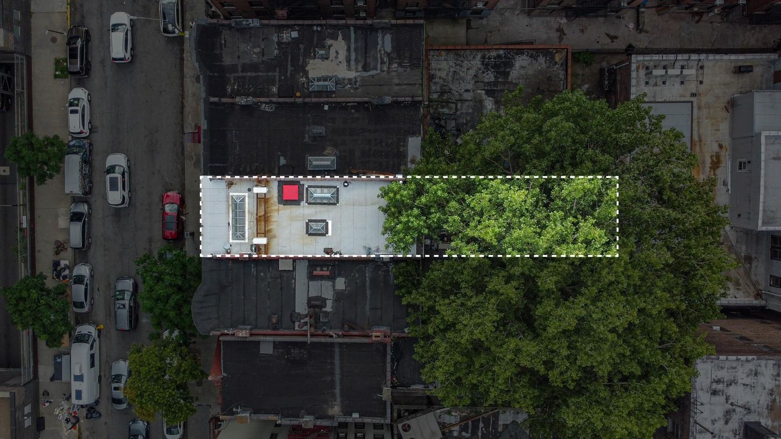 Exterior, Drone