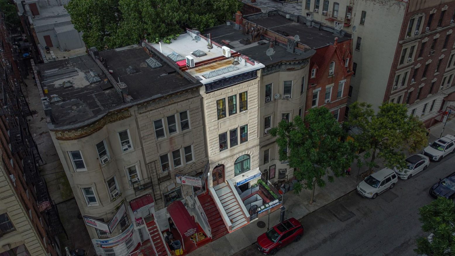 Exterior, Drone