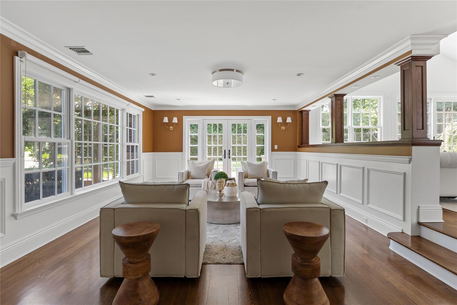 Interior, Living room, Recessed Lighting, Wood Texture Flooring