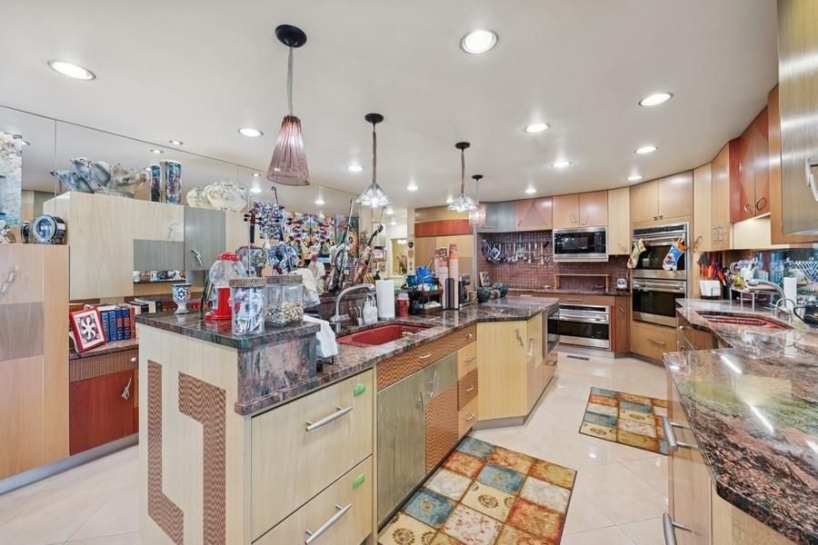 Interior, Kitchen, Pendant Lights, Recessed Lighting, Stainless Steel Appliances