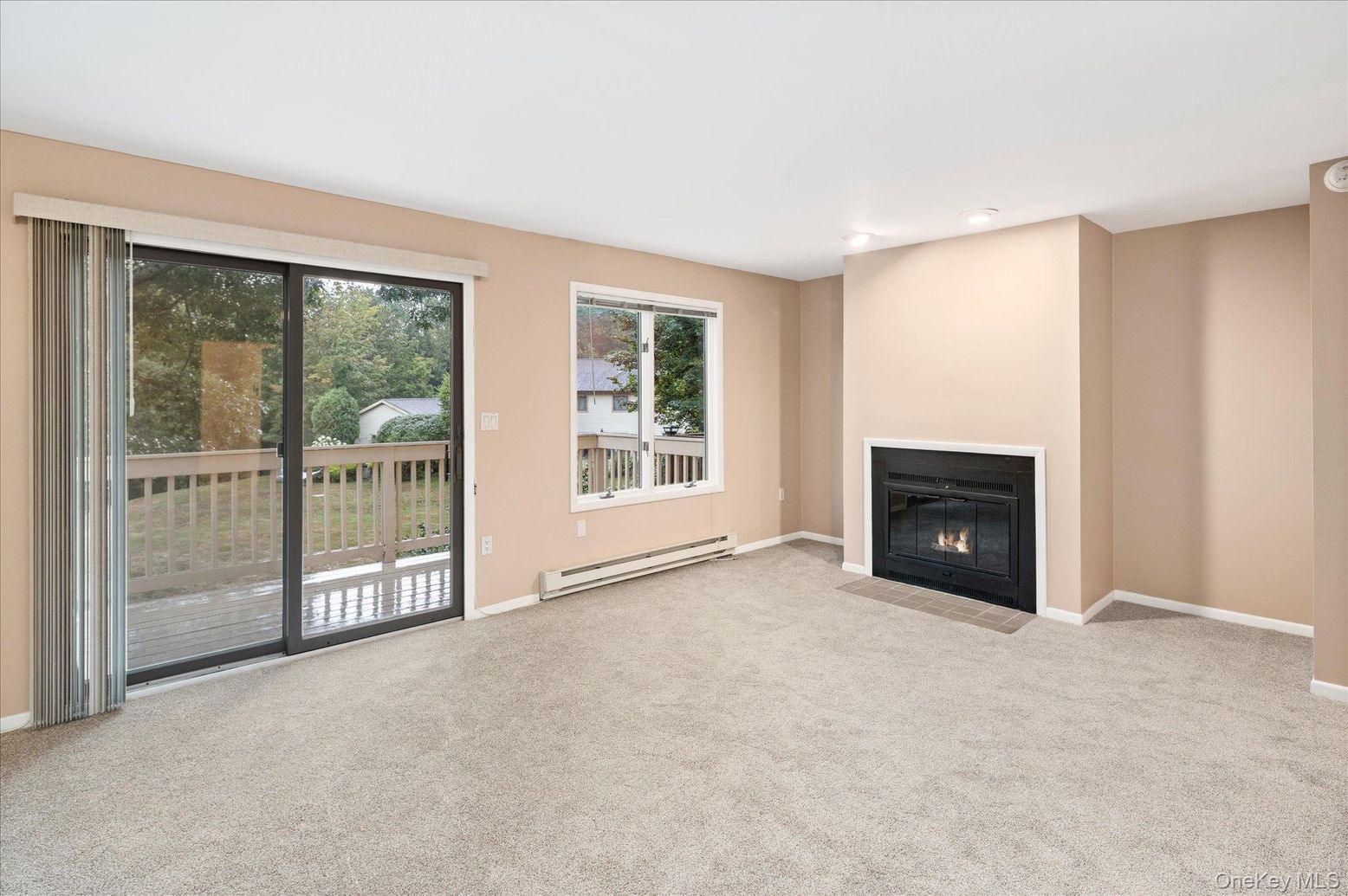 Empty room, Fireplace, Interior, Recessed Lighting
