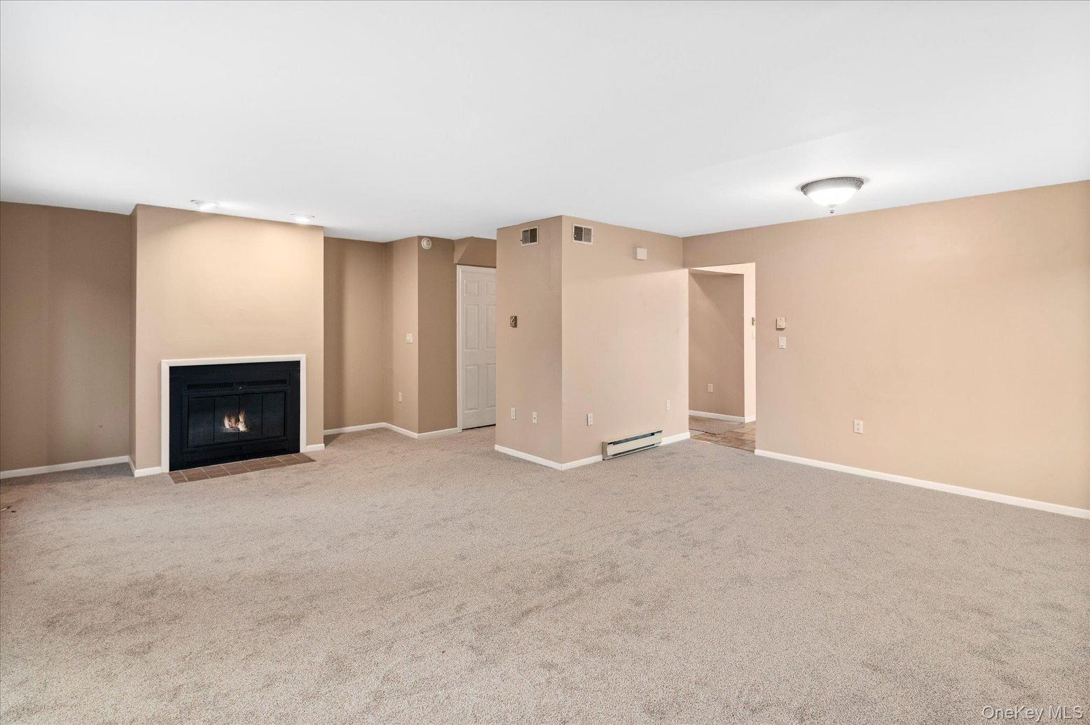 Empty room, Fireplace, Interior, Recessed Lighting