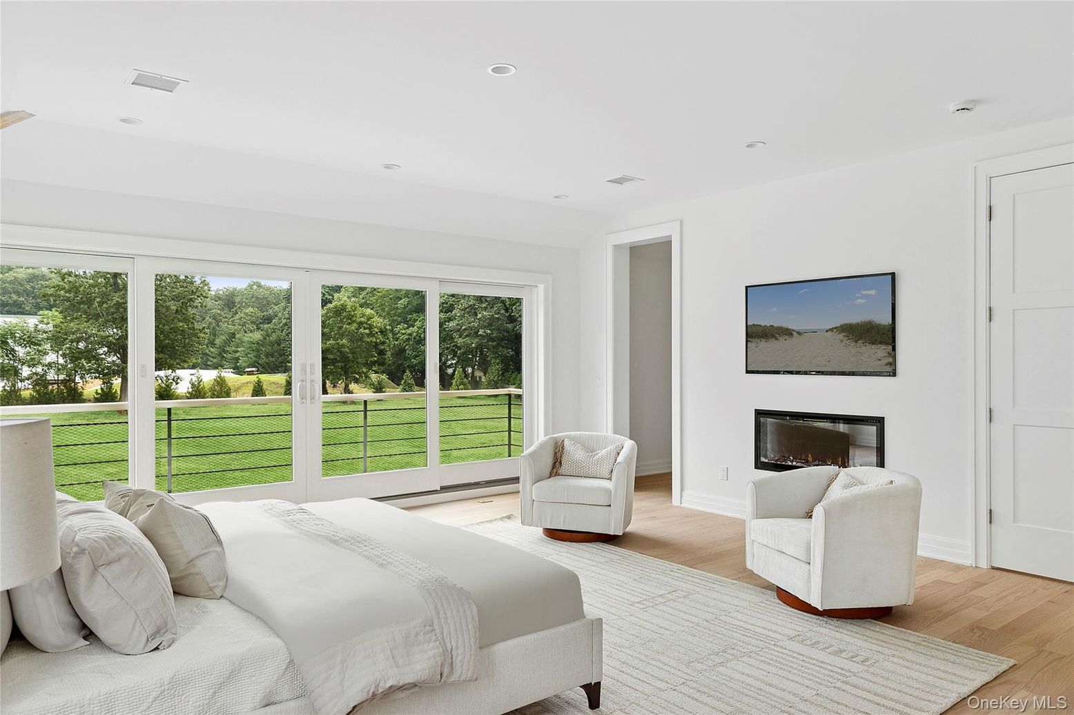 Bedroom, Fireplace, Interior, Recessed Lighting, Wood Texture Flooring