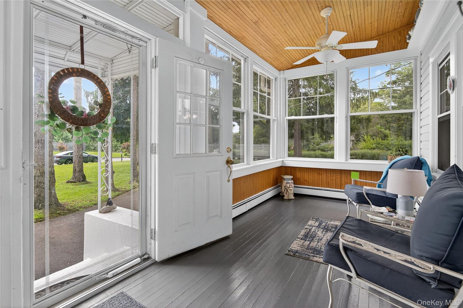 Interior, Sun Room, Wooden Ceilings, Wood Texture Flooring