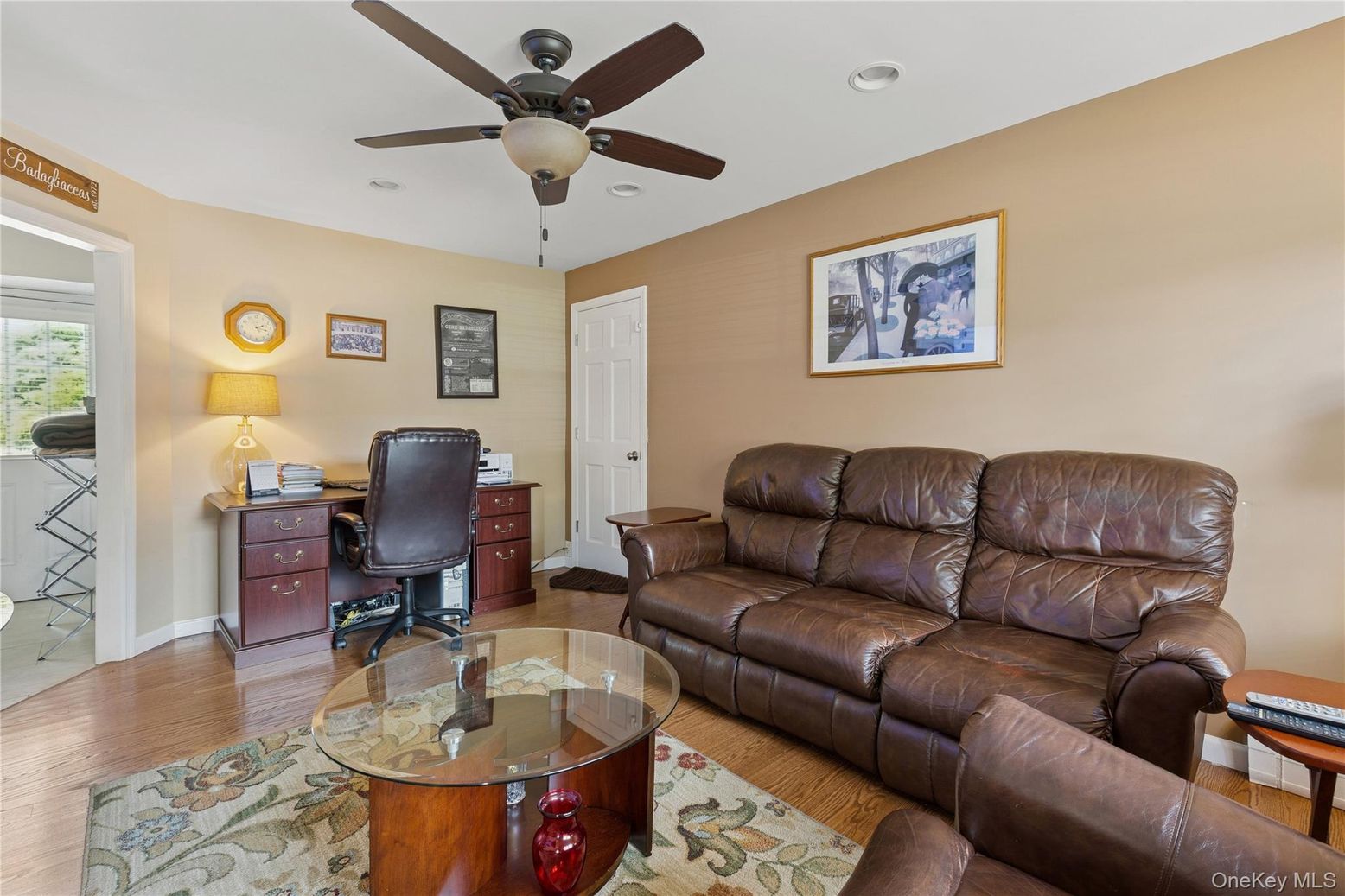 Home Office, Interior, Living room, Recessed Lighting, Wood Texture Flooring