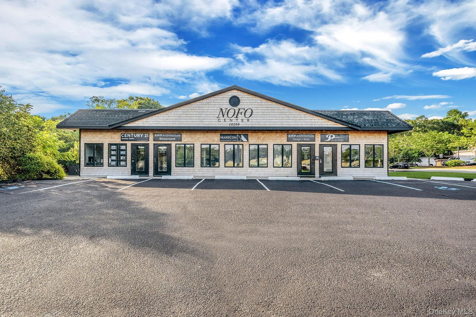 Exterior, Facade, None