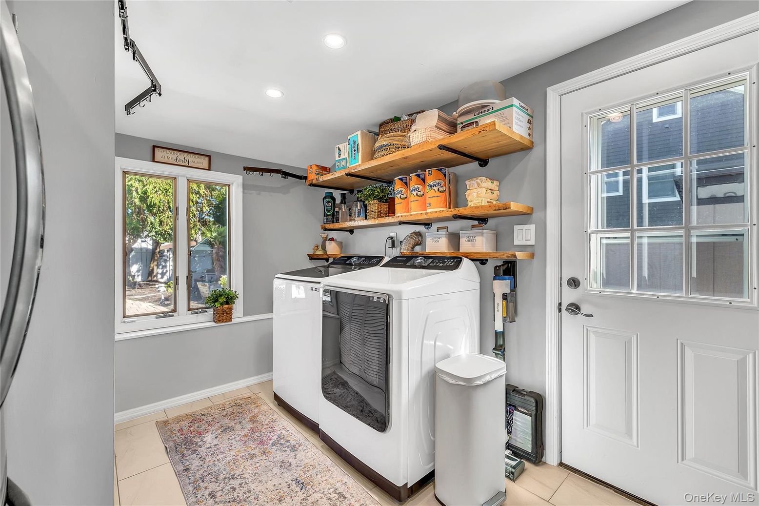 Interior, Recessed Lighting, Washer