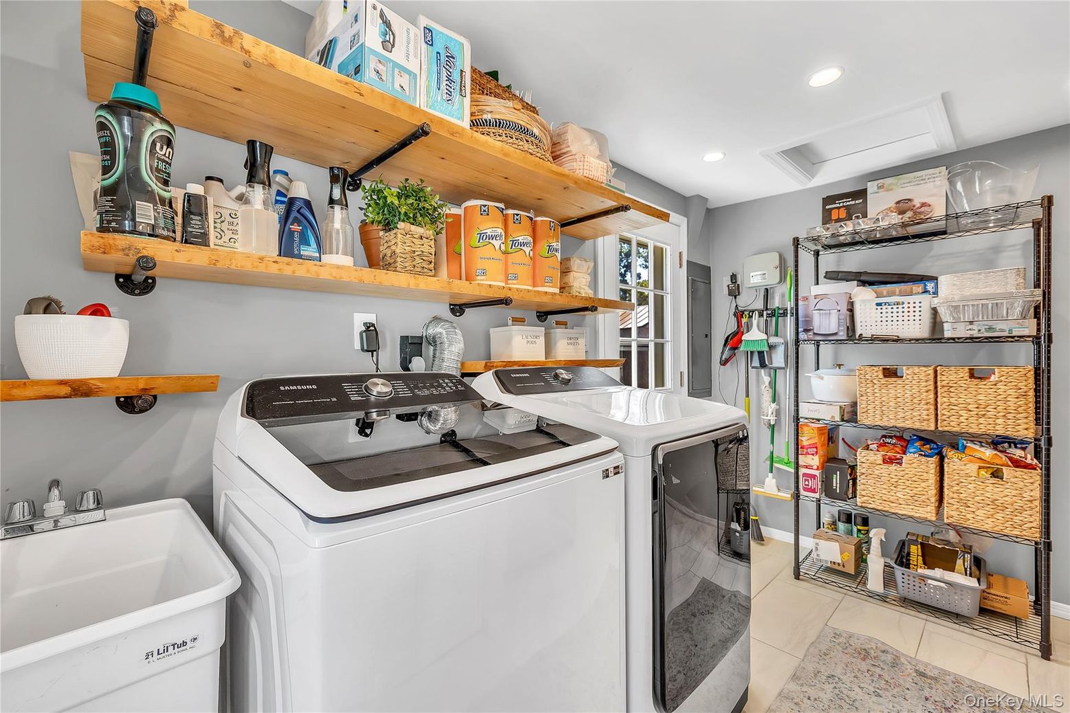 Interior, Recessed Lighting, Washer