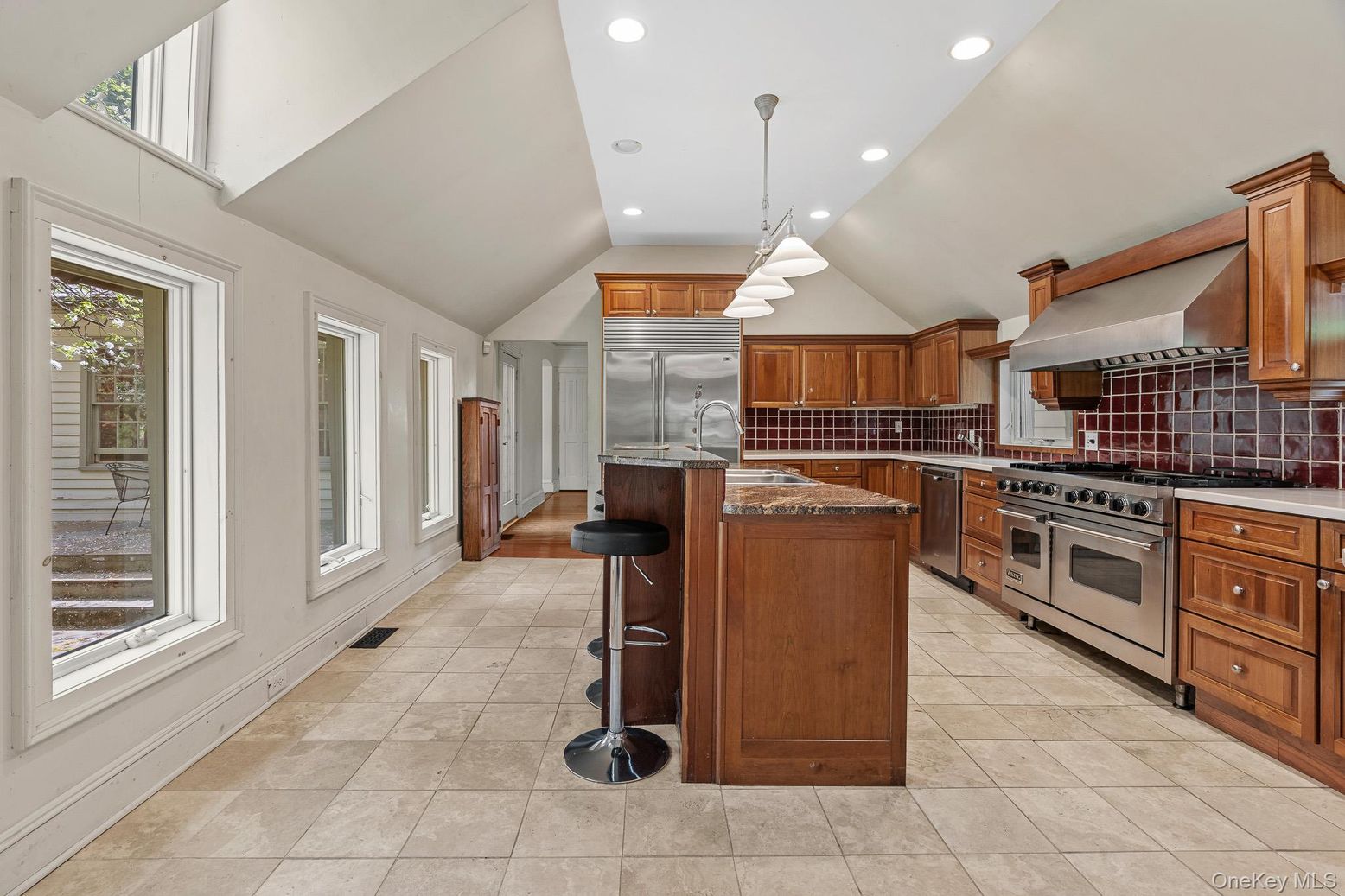 Interior, Kitchen, Pendant Lights, Recessed Lighting, Stainless Steel Appliances