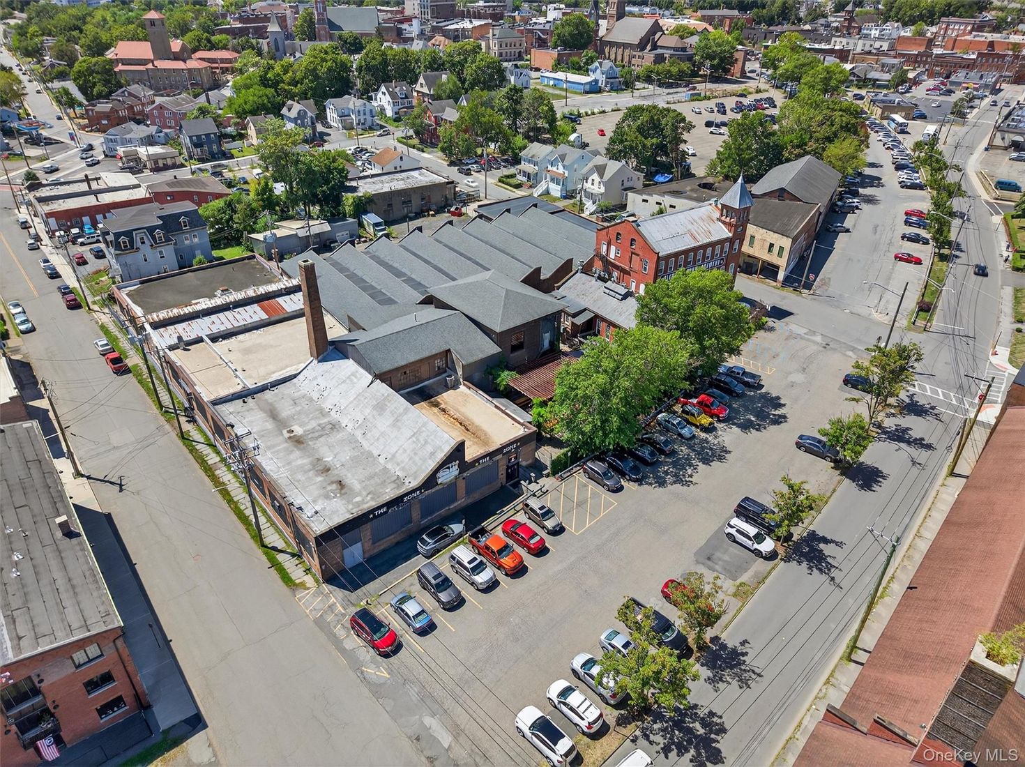 Exterior, Drone
