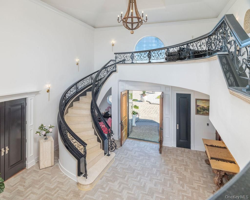Chandelier, Interior, Wood Texture Flooring