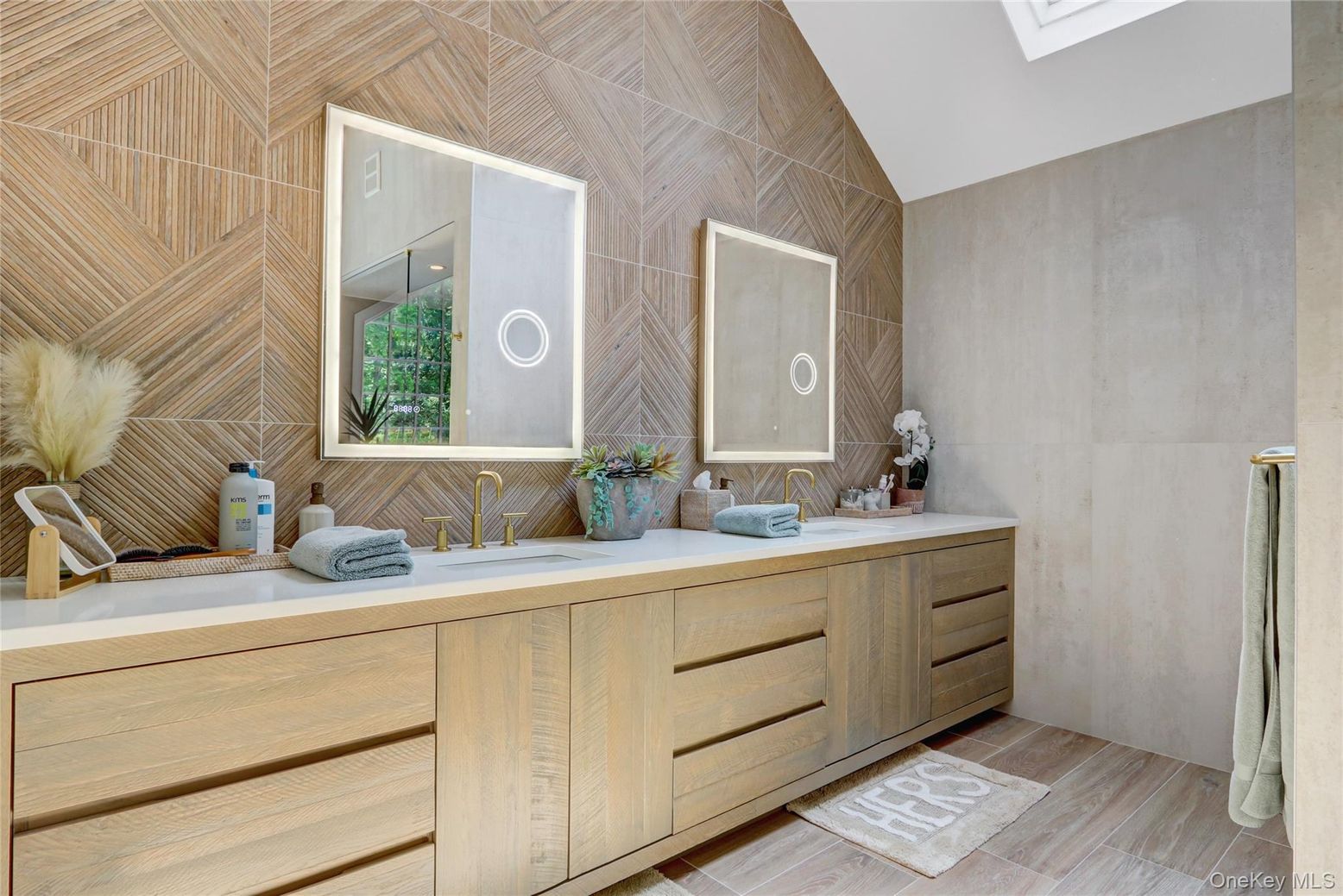 Bathroom, Dual Sink Vanities, Interior, Wood Texture Flooring