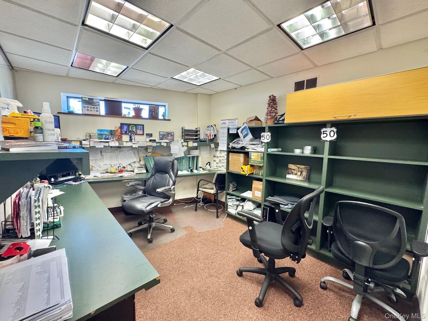 Home Office, Interior