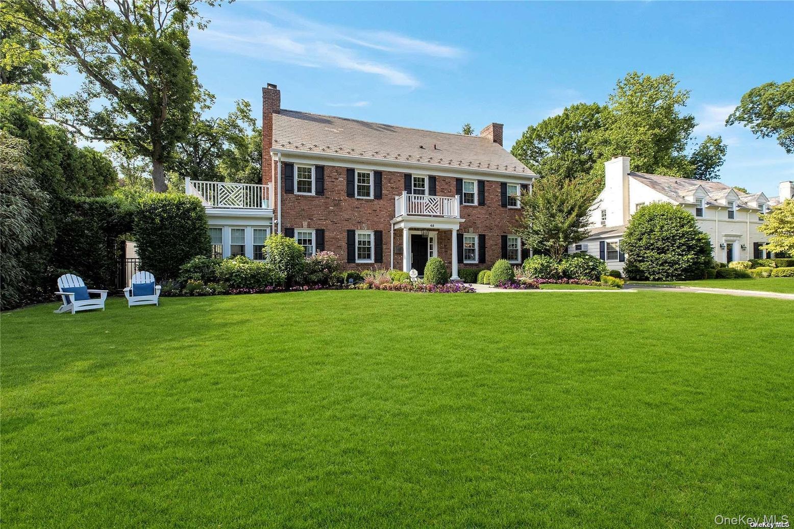 Backyard, Exterior, Facade, Brick Facade, Georgian