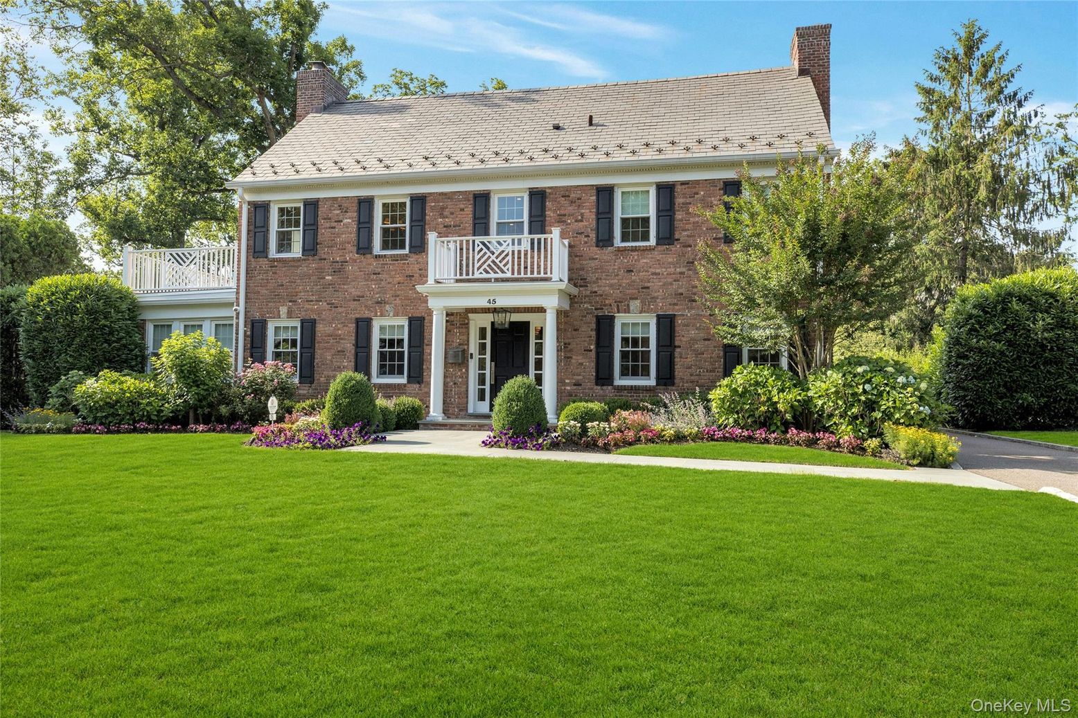 Backyard, Exterior, Facade, Brick Facade, Georgian