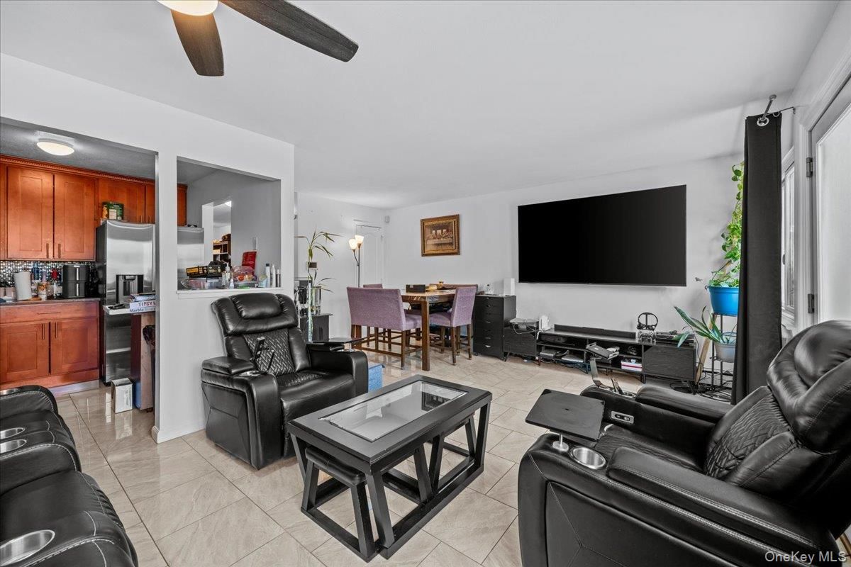 Dining room, Interior, Kitchen, Living room