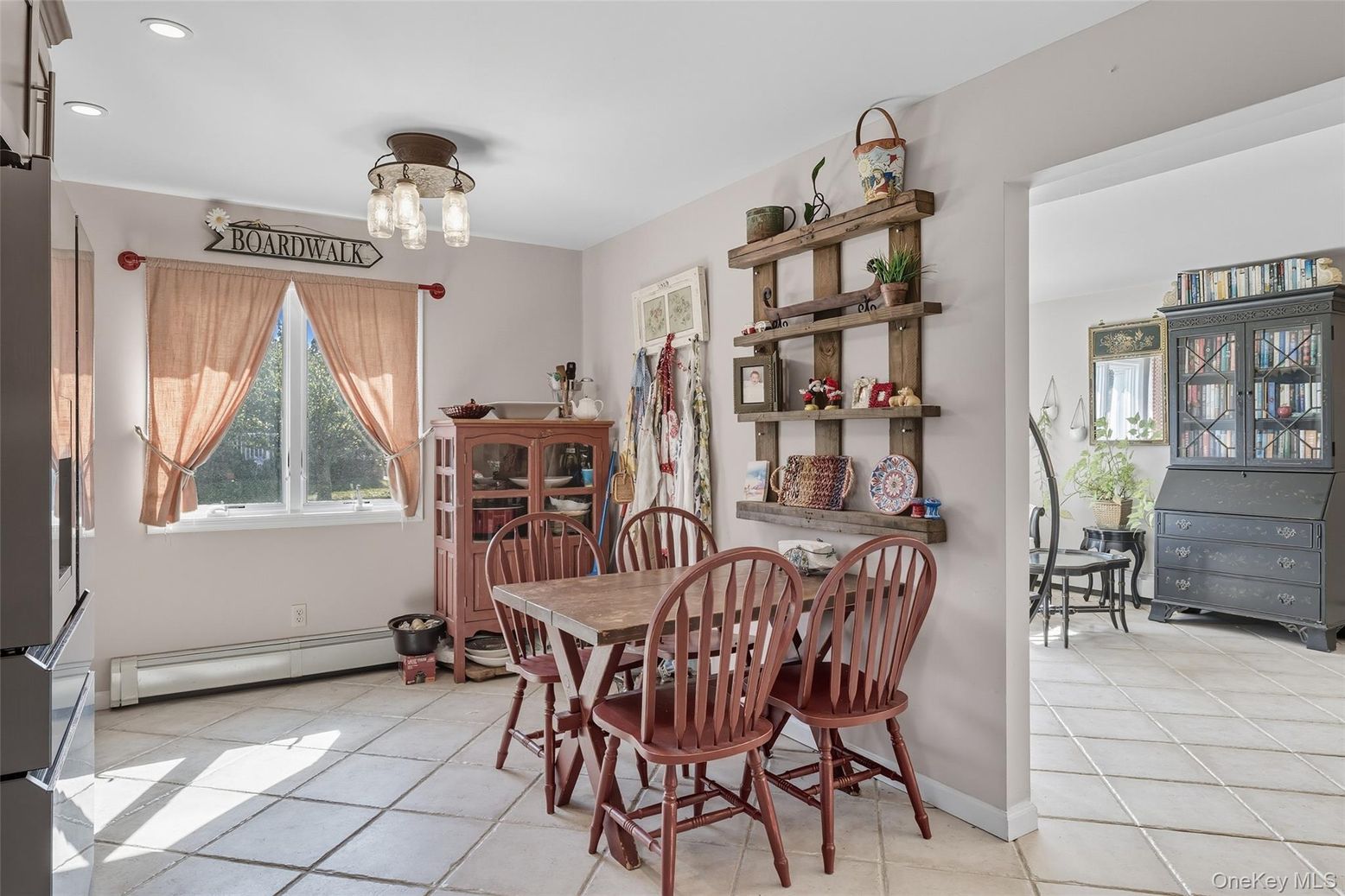 Dining room, Interior, Recessed Lighting