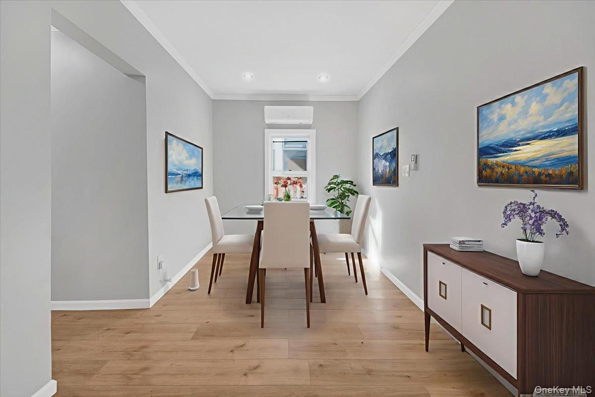 Dining room, Interior, Recessed Lighting, Wood Texture Flooring