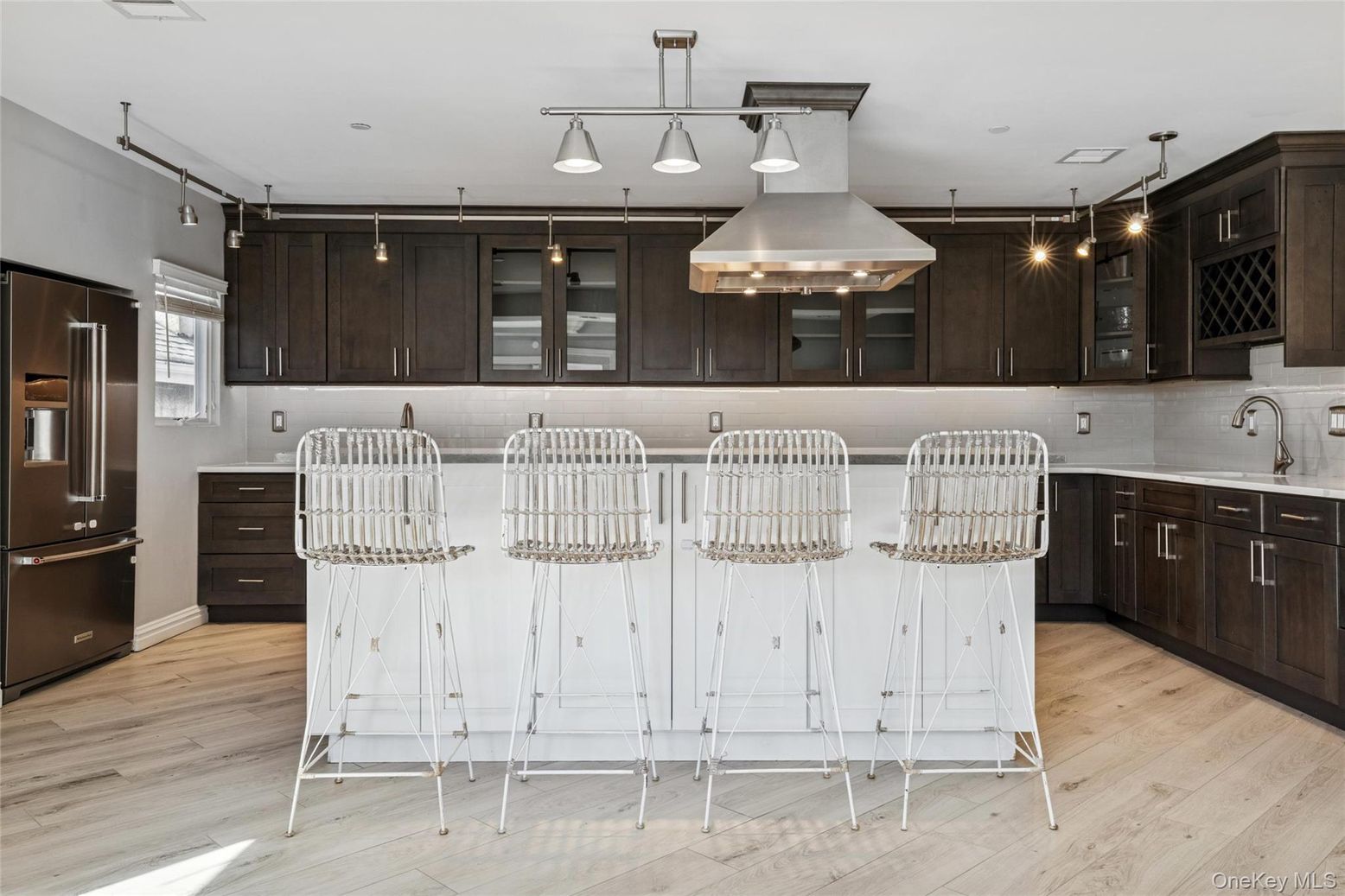 Interior, Kitchen, Pendant Lights, Wood Texture Flooring