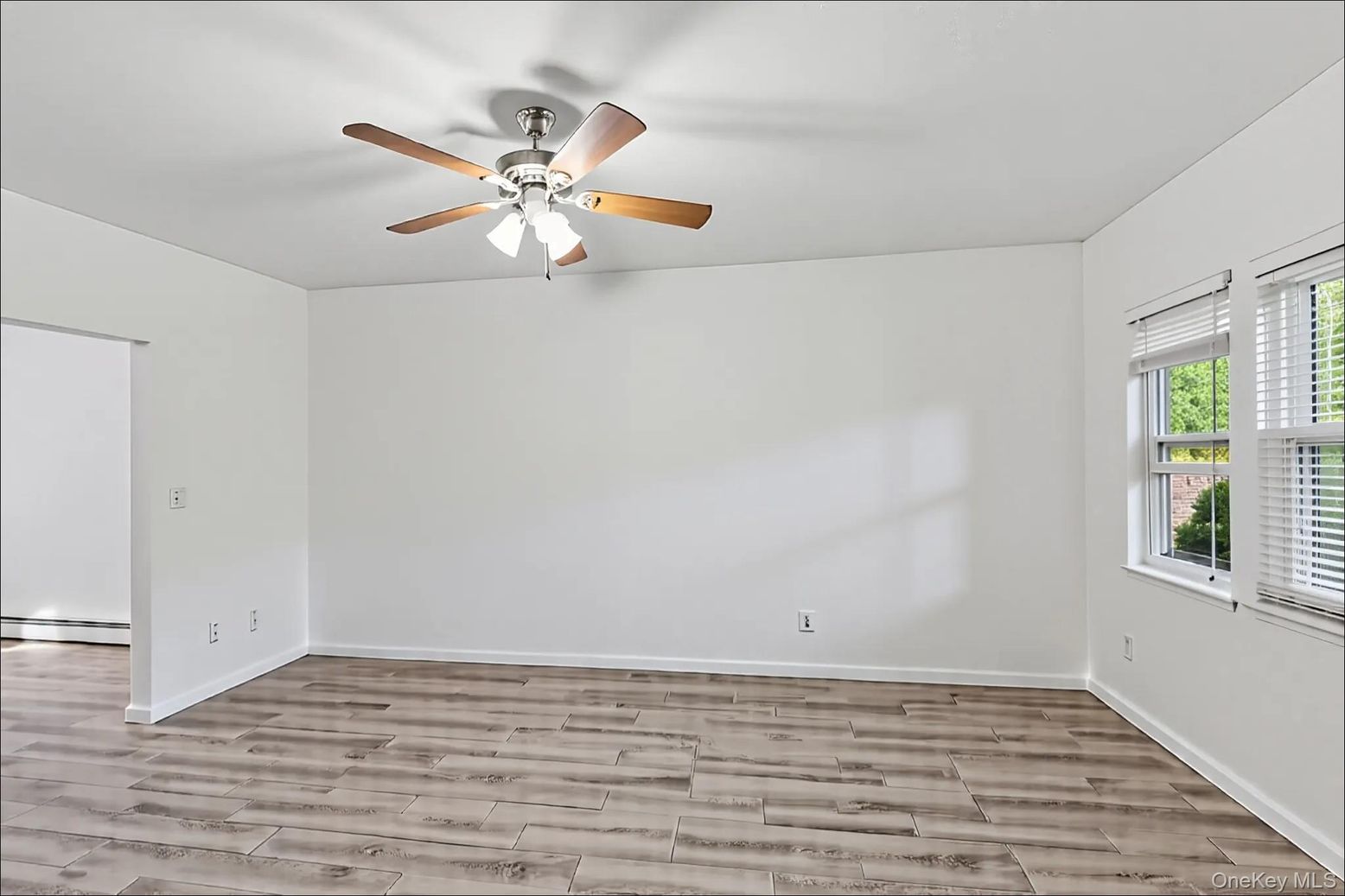 Empty room, Interior, Wood Texture Flooring